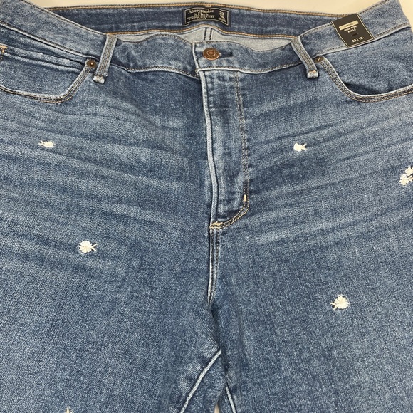 Abercrombie & Fitch High Rise Embroidered Jeans Sz 33/16 L - Picture 9 of 14